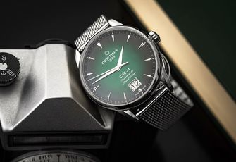 CERTINA DS-1 BIG DATE 60TH