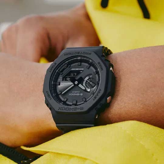 Casio GA-B2100-1A1DR