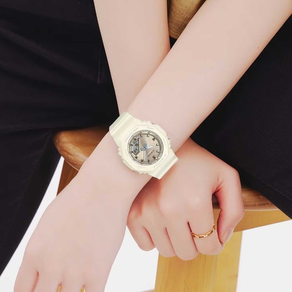 Casio GMA-P2100ST-7ADR